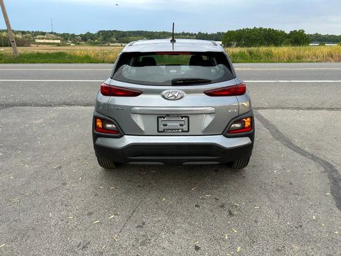 Used 2019 Hyundai Kona SE AWD/4WD image 11