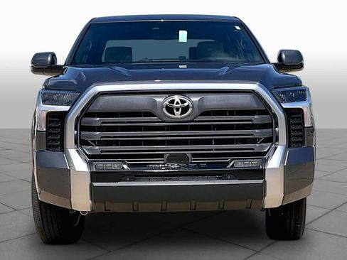 New 2026 Toyota Tundra Limited AWD/4WD image 3