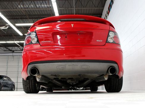 Used 2006 Pontiac GTO image 26