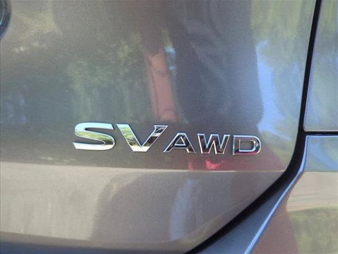 Used 2019 Nissan Rogue SV AWD/4WD image 23