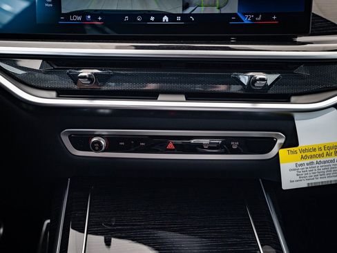 New 2026 BMW X7 xDrive40i w/ M Sport Package image 35