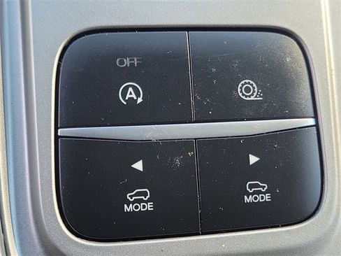 Certified 2021 Ford Explorer XLT w/ Equipment Group 202A image 18