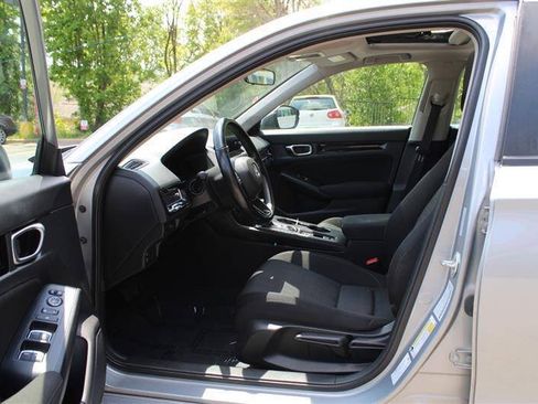 Used 2022 Honda Civic EX image 10