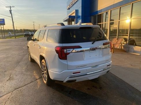 Used 2022 GMC Acadia Denali w/ Denali Ultimate Package AWD/4WD image 2