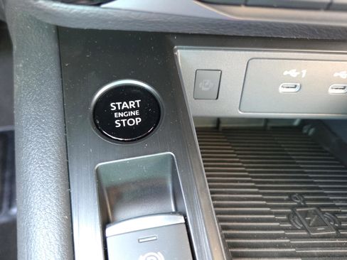 New 2026 Nissan Kicks SV image 18