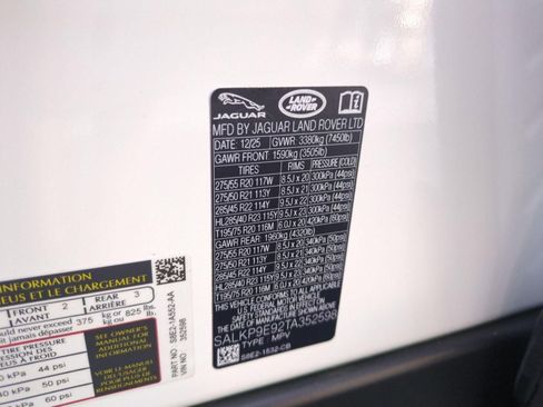 New 2026 Land Rover Range Rover SE AWD/4WD image 31