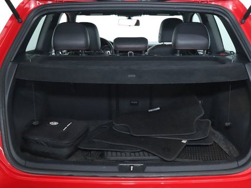 Used 2015 Volkswagen GTI SE image 27