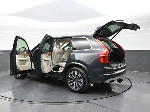 Used 2021 Volvo XC90 T8 Inscription Expression w/ Protection Package Premier image 38