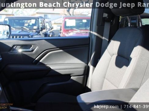 Used 2026 GMC Canyon Elevation image 24