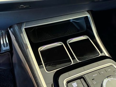 Used 2025 BMW 760i xDrive w/ Executive Package image 33