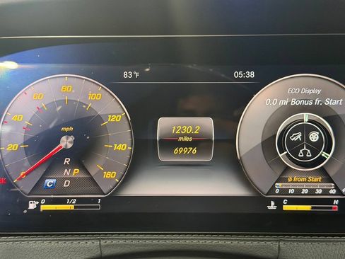 Used 2019 Mercedes-Benz S 560 4MATIC Sedan w/ AMG Line Exterior image 25