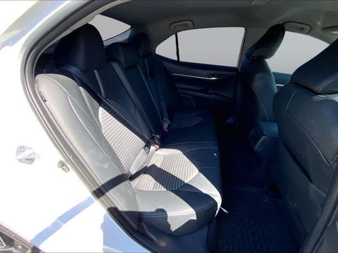 Used 2024 Toyota Camry SE FWD image 19