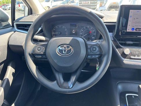 Used 2023 Toyota Corolla LE FWD image 15