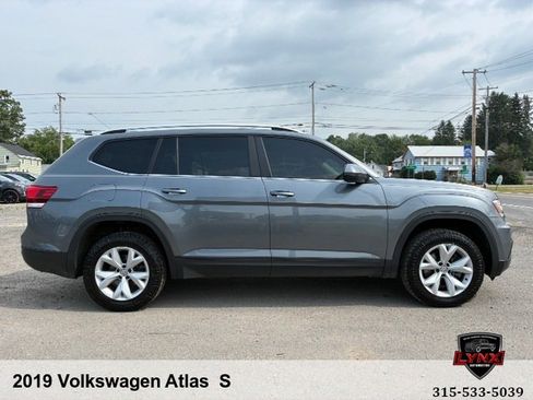 Used 2019 Volkswagen Atlas S w/ Towing Package AWD/4WD image 6