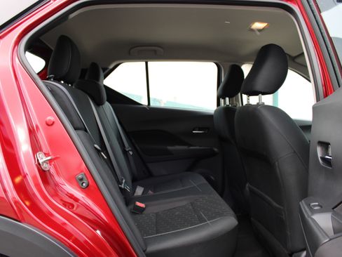 Certified 2024 Nissan Kicks SV image 11