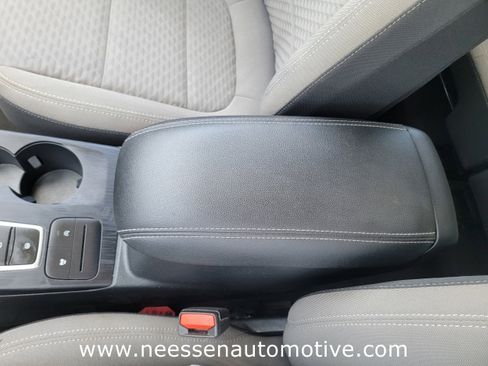 Used 2021 Ford Escape SE w/ Convenience Package image 29