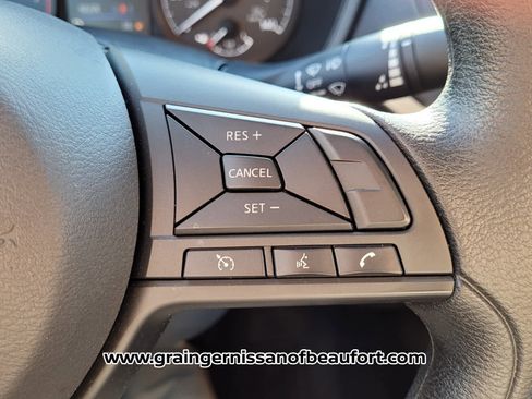 Used 2024 Nissan Altima 2.5 S image 13