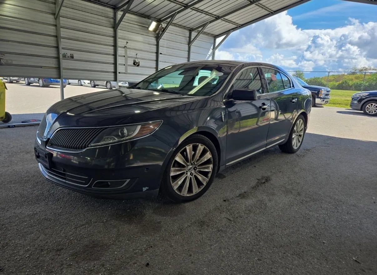 Used 2014 Lincoln MKS AWD w/ Equipment Group 201A image 3