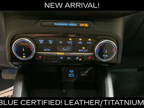 Certified 2022 Ford Escape Titanium w/ Titanium Elite Package AWD/4WD image 43