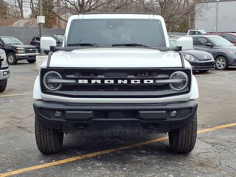 Used 2023 Ford Bronco Outer Banks image 10