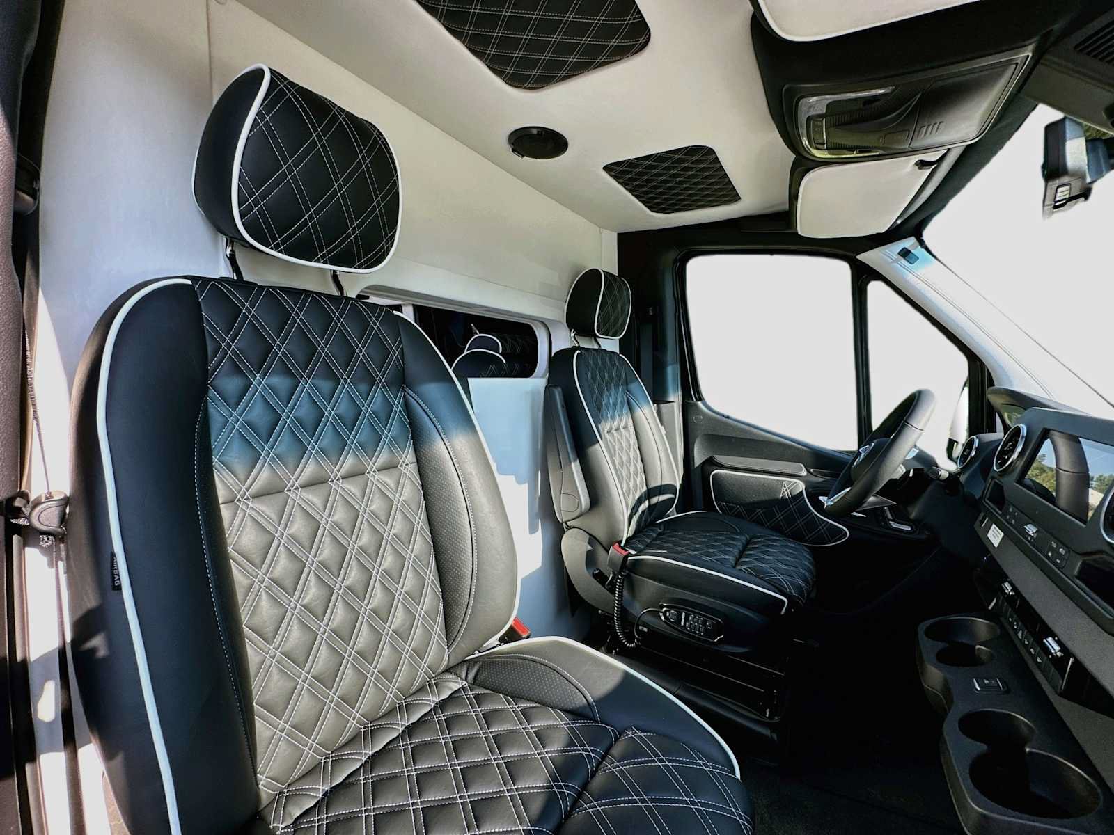 Used 2026 Mercedes-Benz Sprinter 3500 image 31