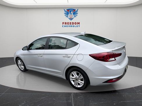 Used 2020 Hyundai Elantra SEL FWD image 4