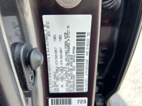 Used 2023 Toyota Tacoma TRD Sport AWD/4WD image 27