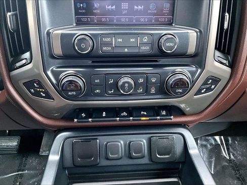 Used 2017 Chevrolet Silverado 2500 High Country w/ Snow Plow Prep Package image 26