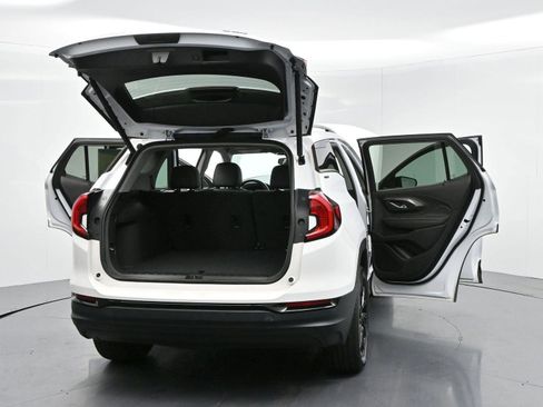 Used 2023 GMC Terrain SLT w/ Elevation Edition image 47