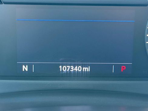 Used 2023 Cadillac XT4 Premium Luxury w/ Enhanced Visibility Package FWD image 24