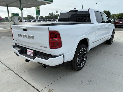 Used 2025 RAM 1500 Limited AWD/4WD image 8