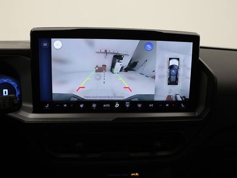 Used 2025 Ford Bronco Sport Badlands image 21