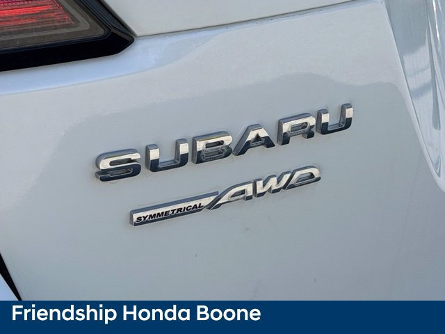 Used 2024 Subaru Outback Premium AWD/4WD image 12