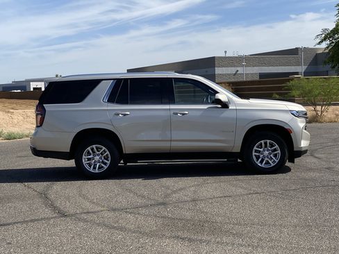 Used 2024 Chevrolet Tahoe LT AWD/4WD image 2