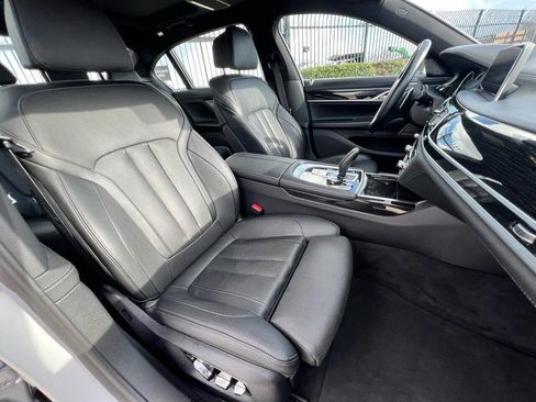 Used 2019 BMW 740e xDrive 740e xDrive iPerformance AWD 4 w/ Executive Package image 52