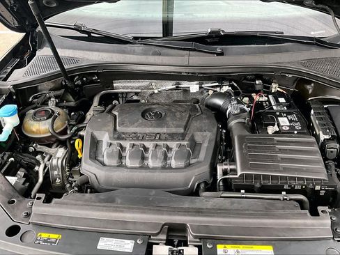 Used 2022 Volkswagen Tiguan S image 30