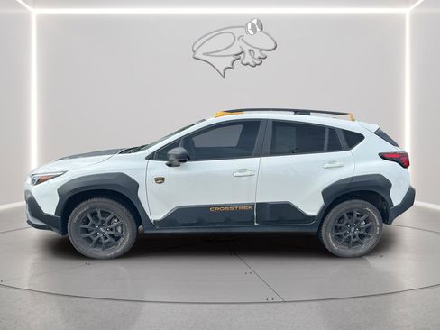 Used 2024 Subaru Crosstrek 2.5i Wilderness w/ Wilderness Package AWD/4WD image 3