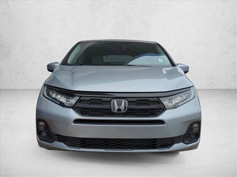 New 2026 Honda Odyssey Touring image 7