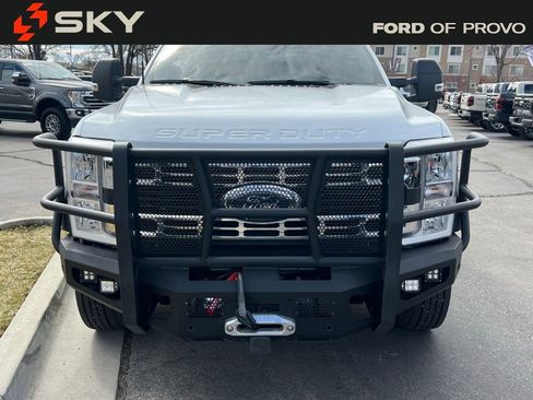 Used 2025 Ford F450 XL w/ XL Chrome Package image 6