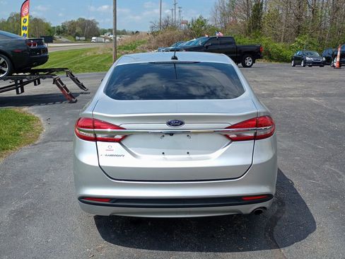 Used 2017 Ford Fusion S image 4