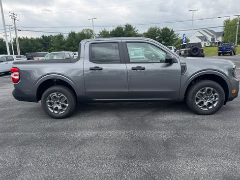 New 2026 Ford Maverick XLT w/ XLT Luxury Package AWD/4WD image 6