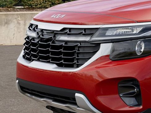 New 2026 Kia Seltos S image 13