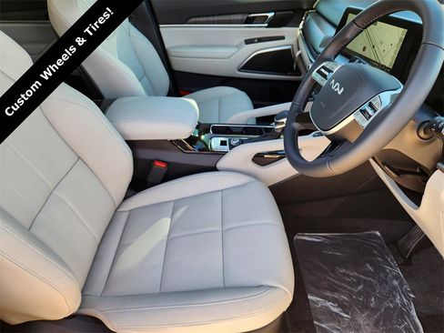 New 2025 Kia Telluride EX image 9