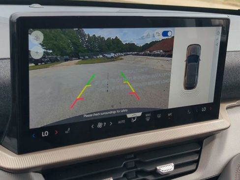New 2026 Ford Explorer Active RWD image 19