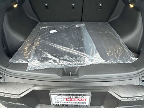 New 2026 Nissan Murano SL image 17