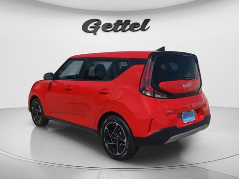 Used 2023 Kia Soul EX FWD image 7