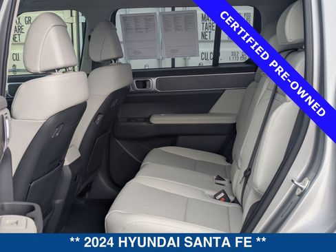 Used 2024 Hyundai Santa Fe SEL FWD image 17