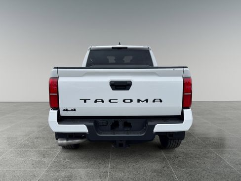 New 2025 Toyota Tacoma TRD Sport image 4