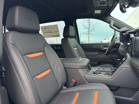 New 2026 GMC Sierra 2500 AT4 w/ AT4 Premium Plus Package AWD/4WD image 25