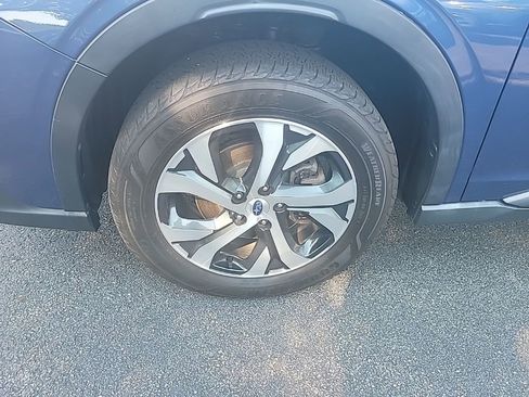 Used 2020 Subaru Outback Limited image 10